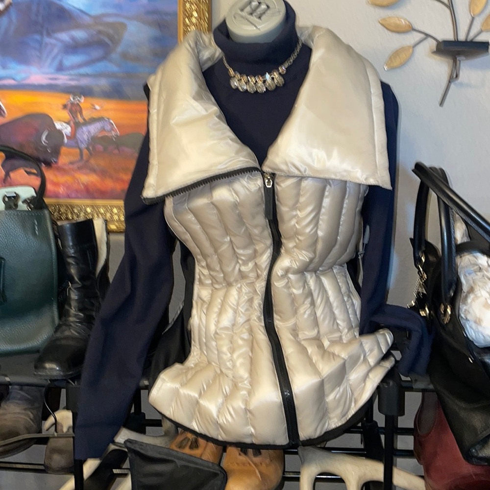 💝NWT Calvin Klein Performance Pearl Vest